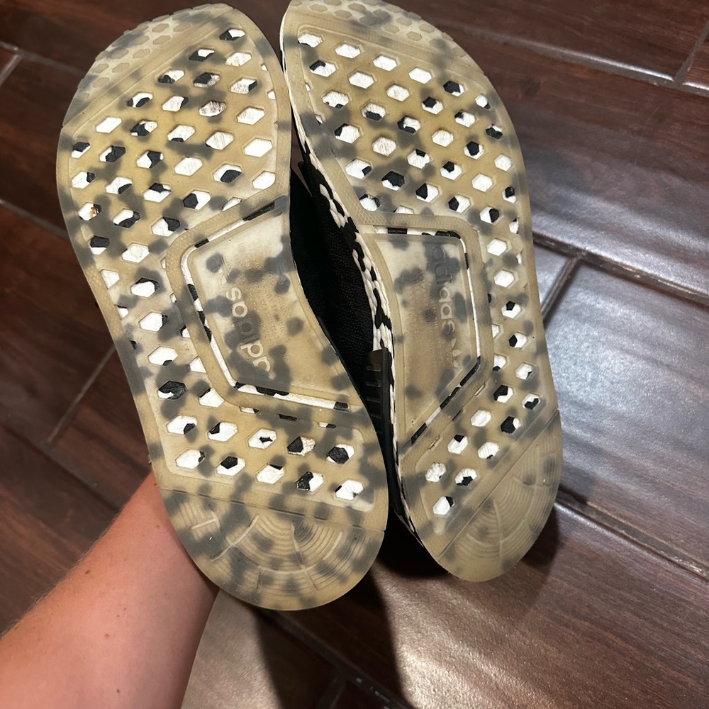 adidas gazelle silver green womens Adidas NMD x Pharrell Human Race Animal Print – lbsneakerlink main image 1